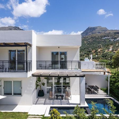 Modern Villa Casa Filo Verde With Private Pool & Bbq,200M From The Beach Плакиас Экстерьер фото