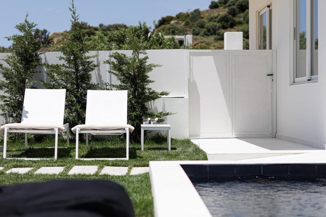 Modern Villa Casa Filo Verde With Private Pool & Bbq,200M From The Beach Плакиас Экстерьер фото